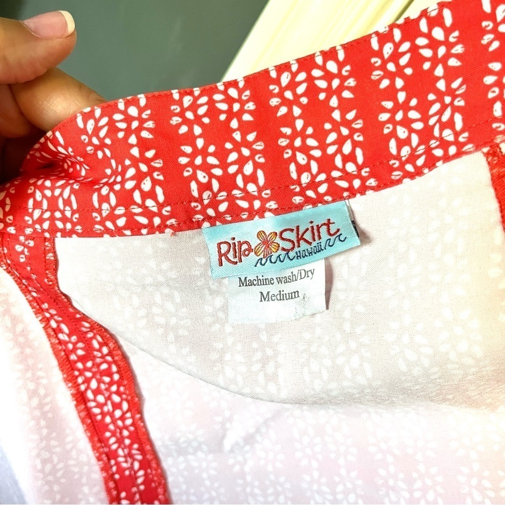 Rip Skirt Brand Wrap Skirt/Cover Up Size M - Picture 5 of 6